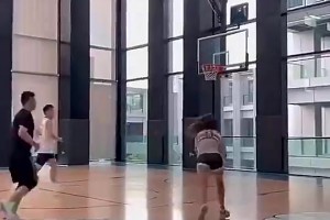 魔术师约翰逊生儿育女，EJ酱坚持做自己，活出不一样的人生